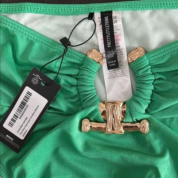 PrettyLittleThing Plus Green Hammered Bikini Bottom with Gold Detail - Sz 14 - Picture 2 of 7